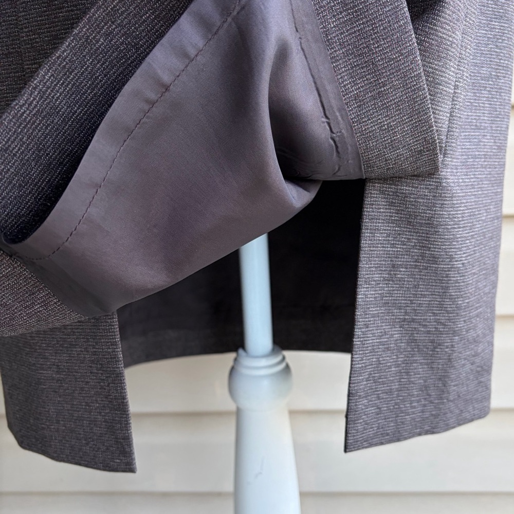 •Antonio Melani• Double Vent Career Skirt - Size 6 - Picture 4 of 7